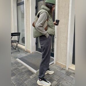 Zara Green Reversable
Cropped Puffer Vest